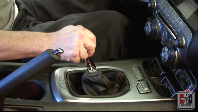 How-To Install a Hurst Short Shifter on a 2010 Chevy Camaro – RacingJunk  News